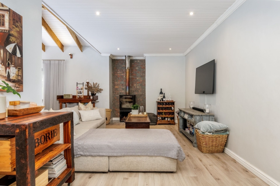 3 Bedroom Property for Sale in Tara Western Cape